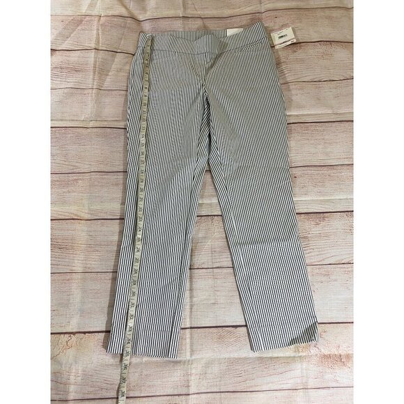 NWT Anne Klein Women's Stripe Slim Crop Casual Pants - 6 - Picture 2 of 13